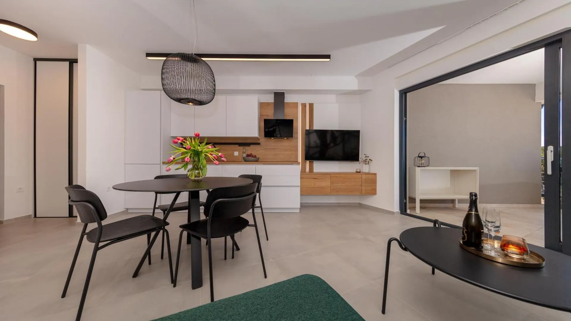 Apartman Gea S Bazenom Pet Friendly Banjole Croatia